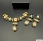 MOP Designer Necklace Set – Elegant Pink and White Pearl Necklace - Image 3