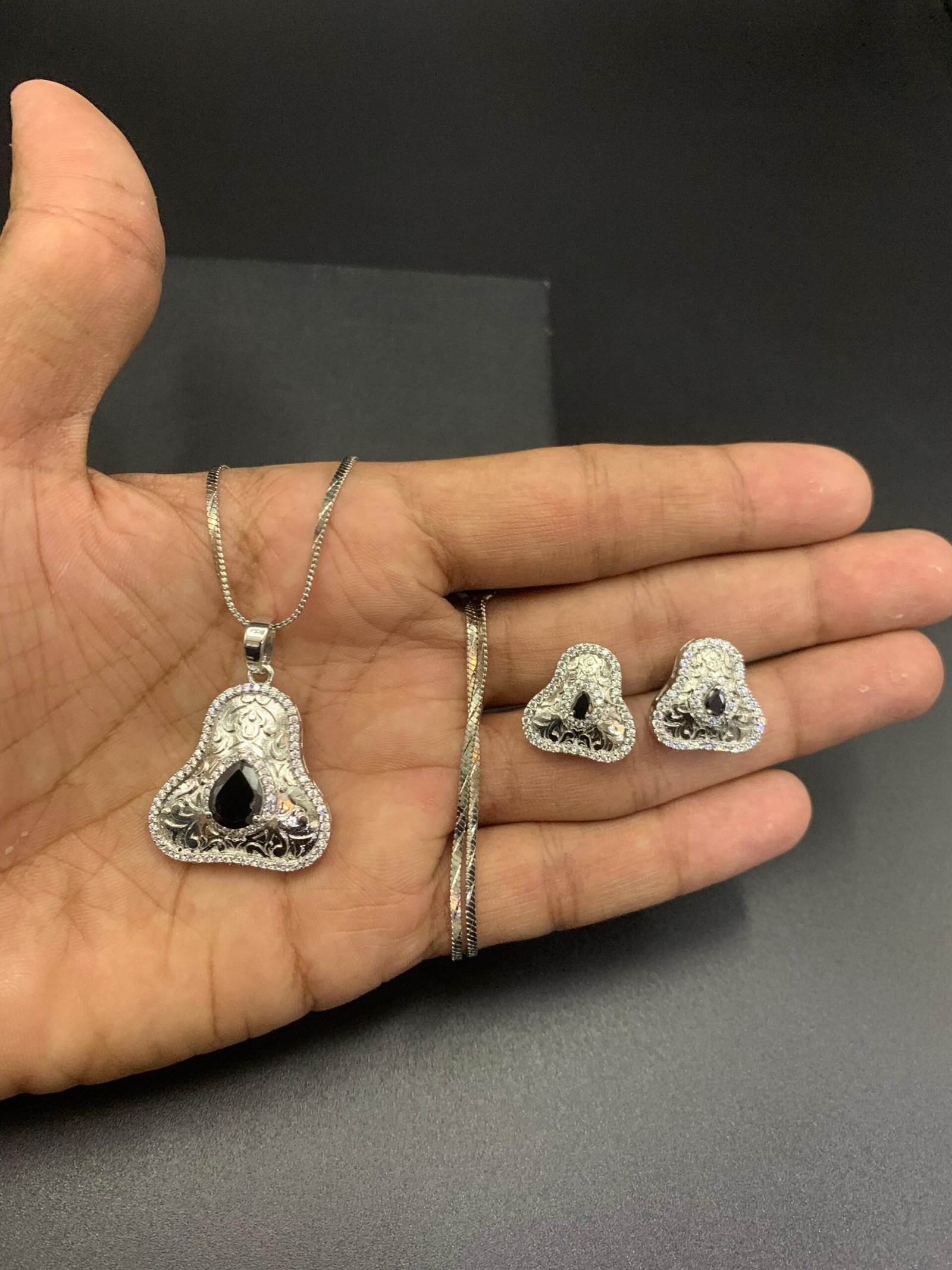 ls (1) American Diamond Locket Set with Real Stones - Image 1