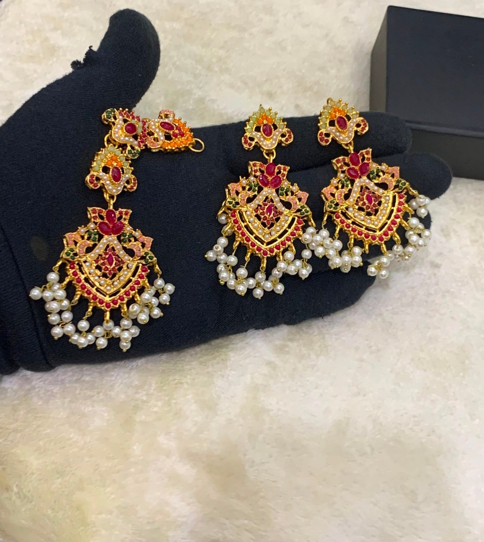 bbe (1) 9 Ratan Bindia Earrings - Image 1