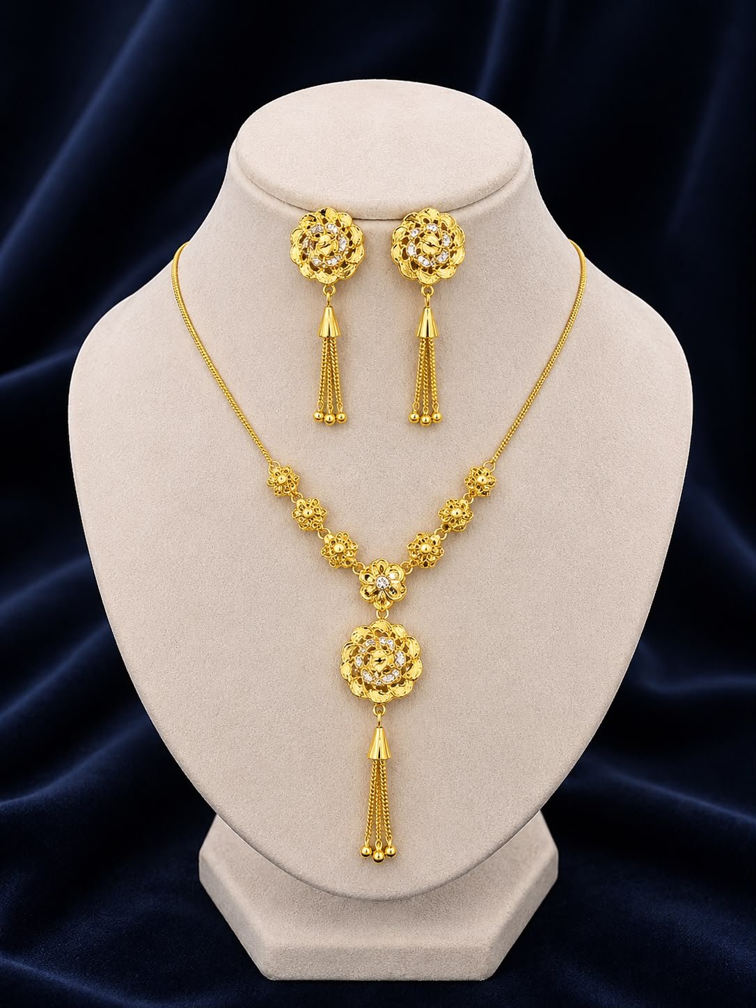 WhatsApp Image 2026-09-07 at 2.48.37 PM Gold Plated Fine Quality Jewelry Set - Image 1